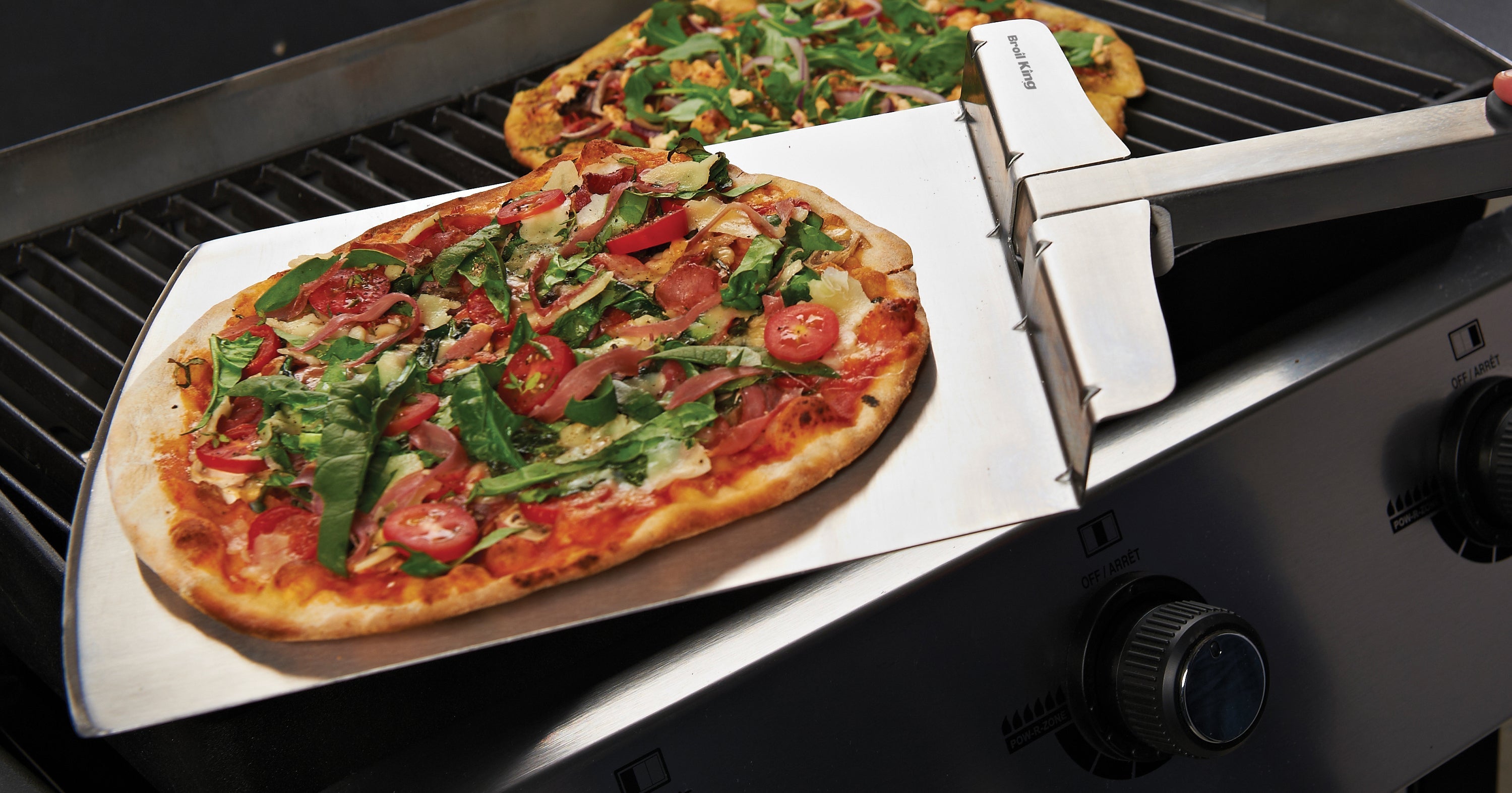broil-king-pizzaschieber-mit-klappgriff-25-5-zoll image 4
