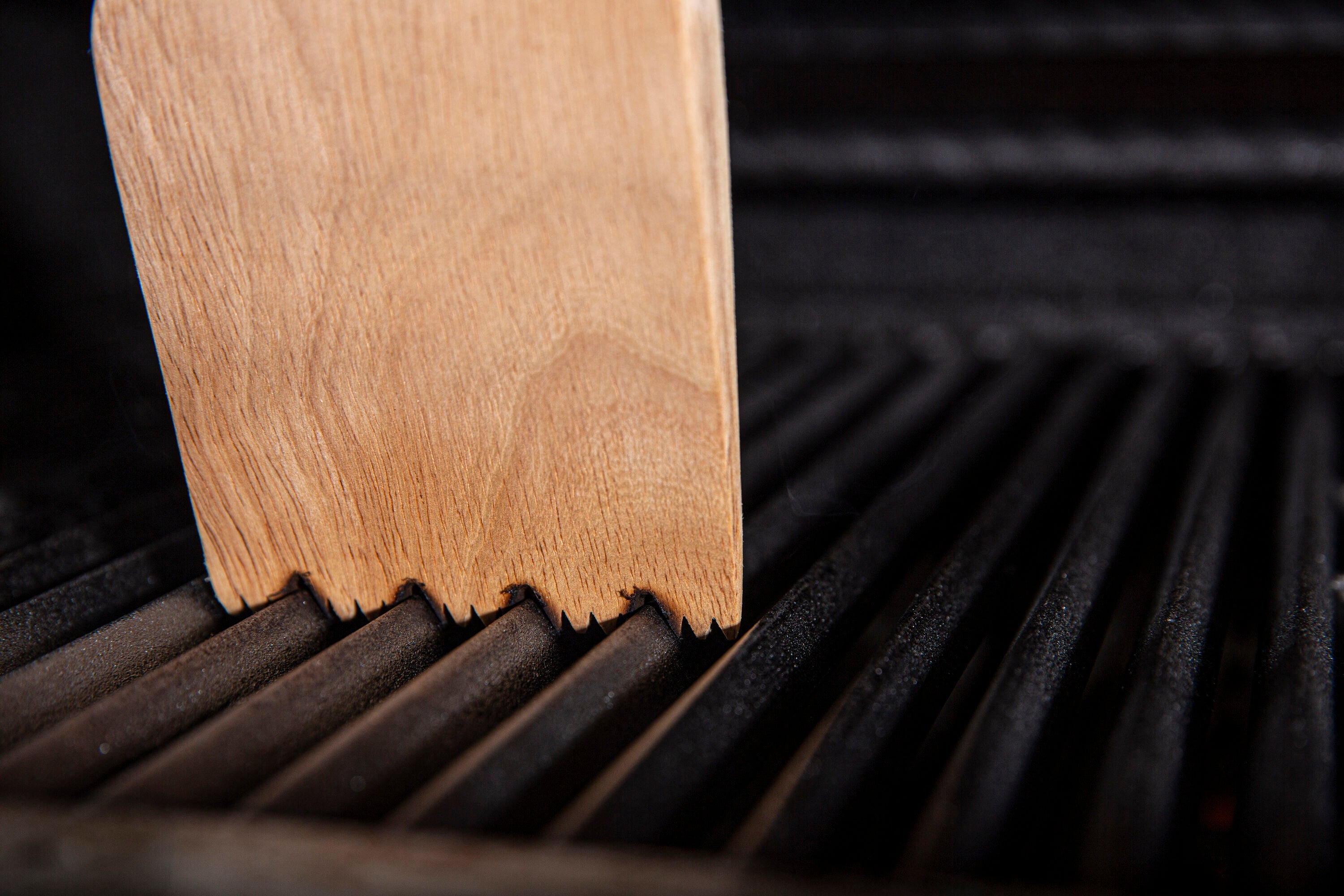 broil-king-wood-grill-schaber-holzschaber-f-r-guss-und-edelstahlroste image 2