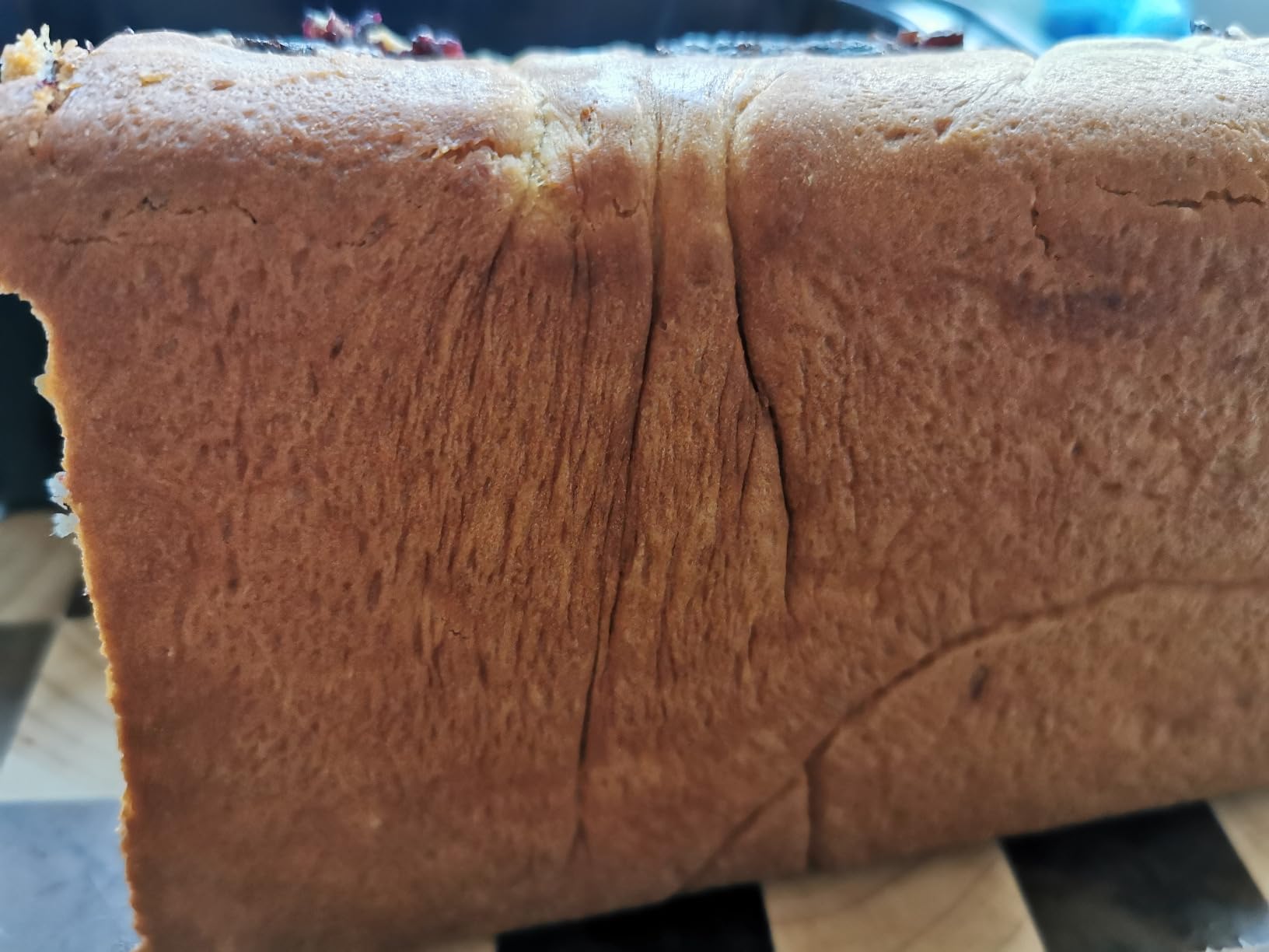 Brot löst sich wie von selbst