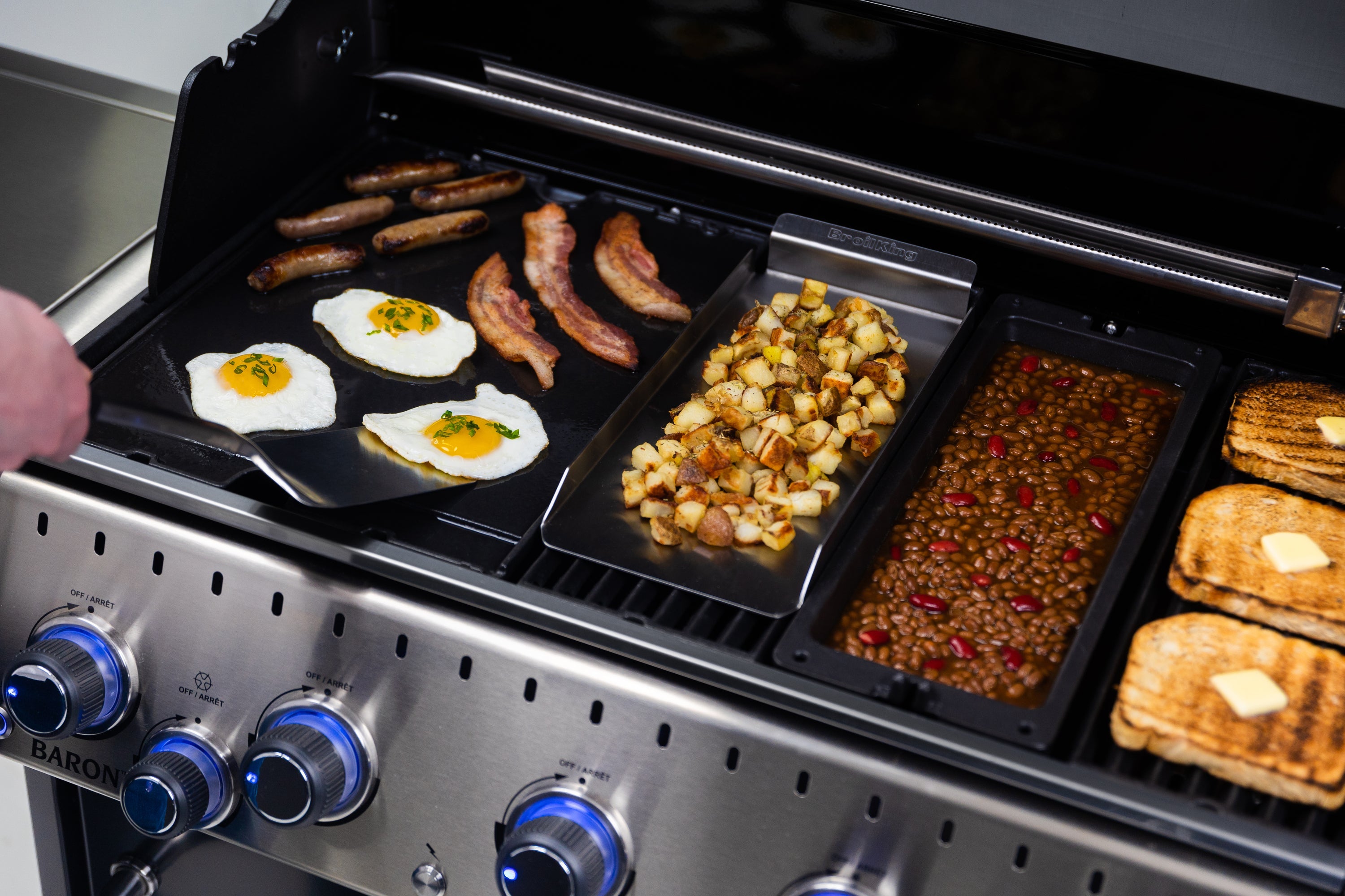 broil-king-guss-wok-f-r-baron-crown-sovereign-cast-wok-aus-gusseisen image 5