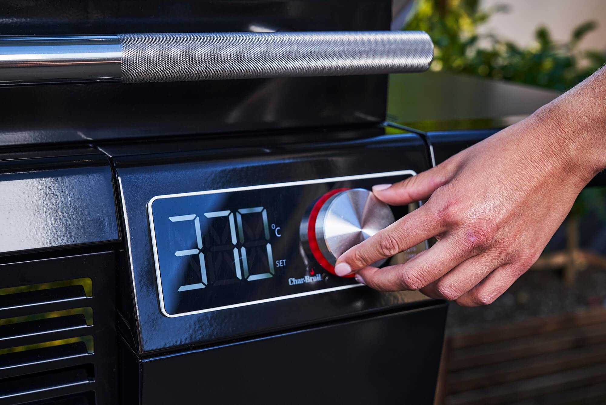 char-broil-smart-e-elektrogrill-mit-90-370-c-und-digital-display image 5