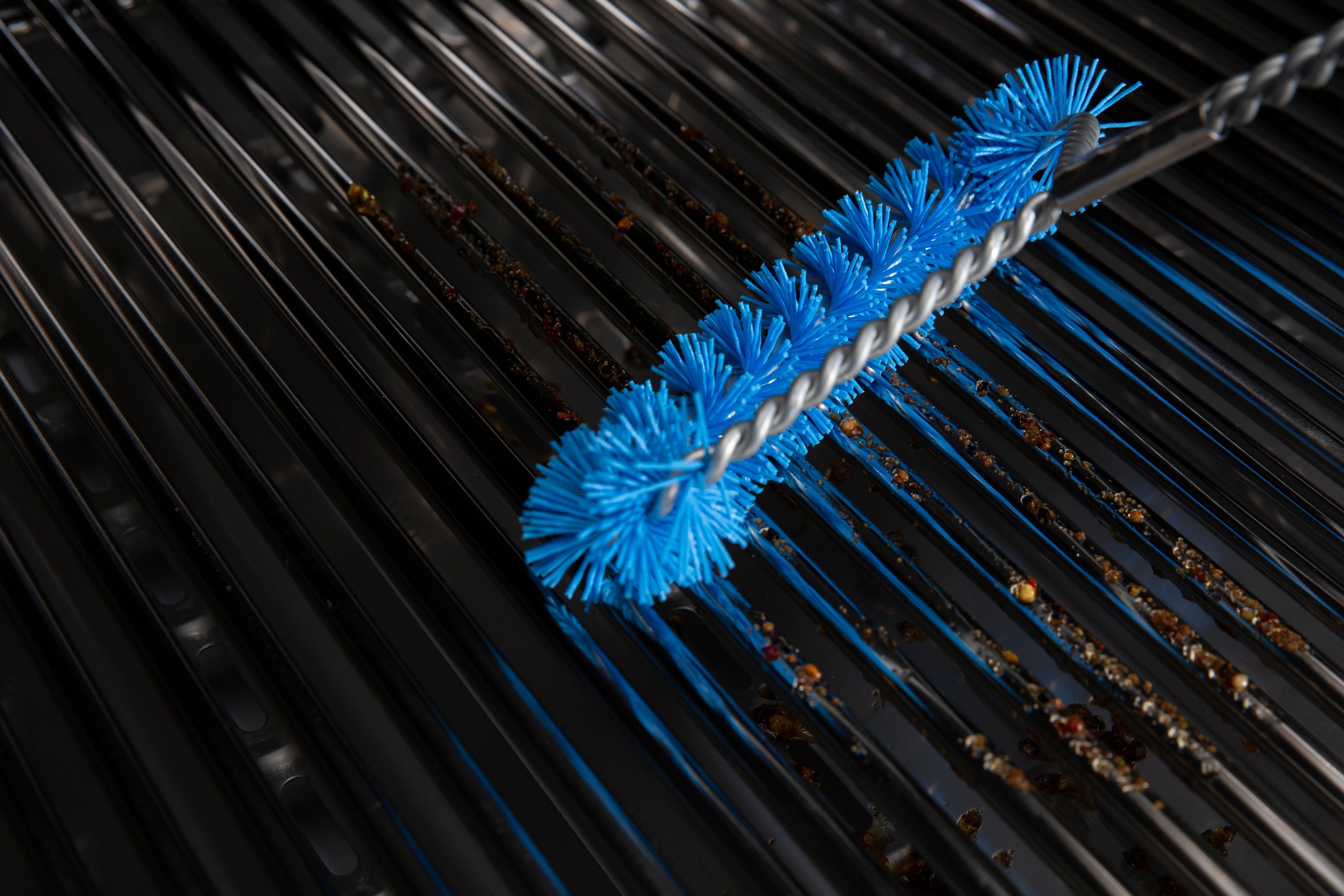 broil-king-extra-wide-nylon-grillb-rste image 2